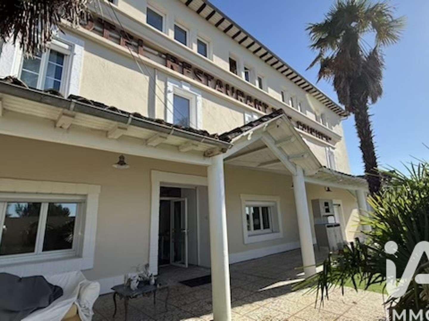 Locaux à vendre - 1200m2 - Calignac (47600)