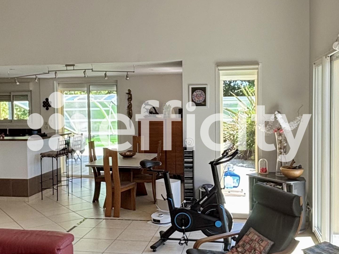 Maison à vendre - 5 pièces - 204m2 - Bruguières (31150)