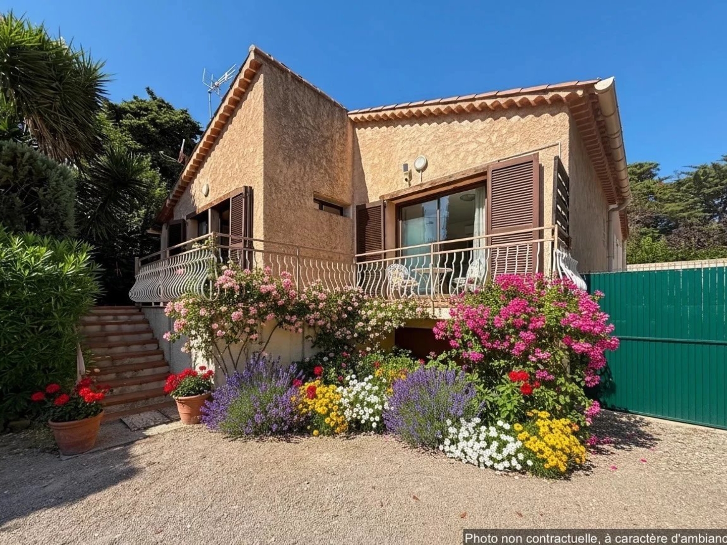 Maison à vendre - 7 pièces - 166m2 - Antibes (06160)