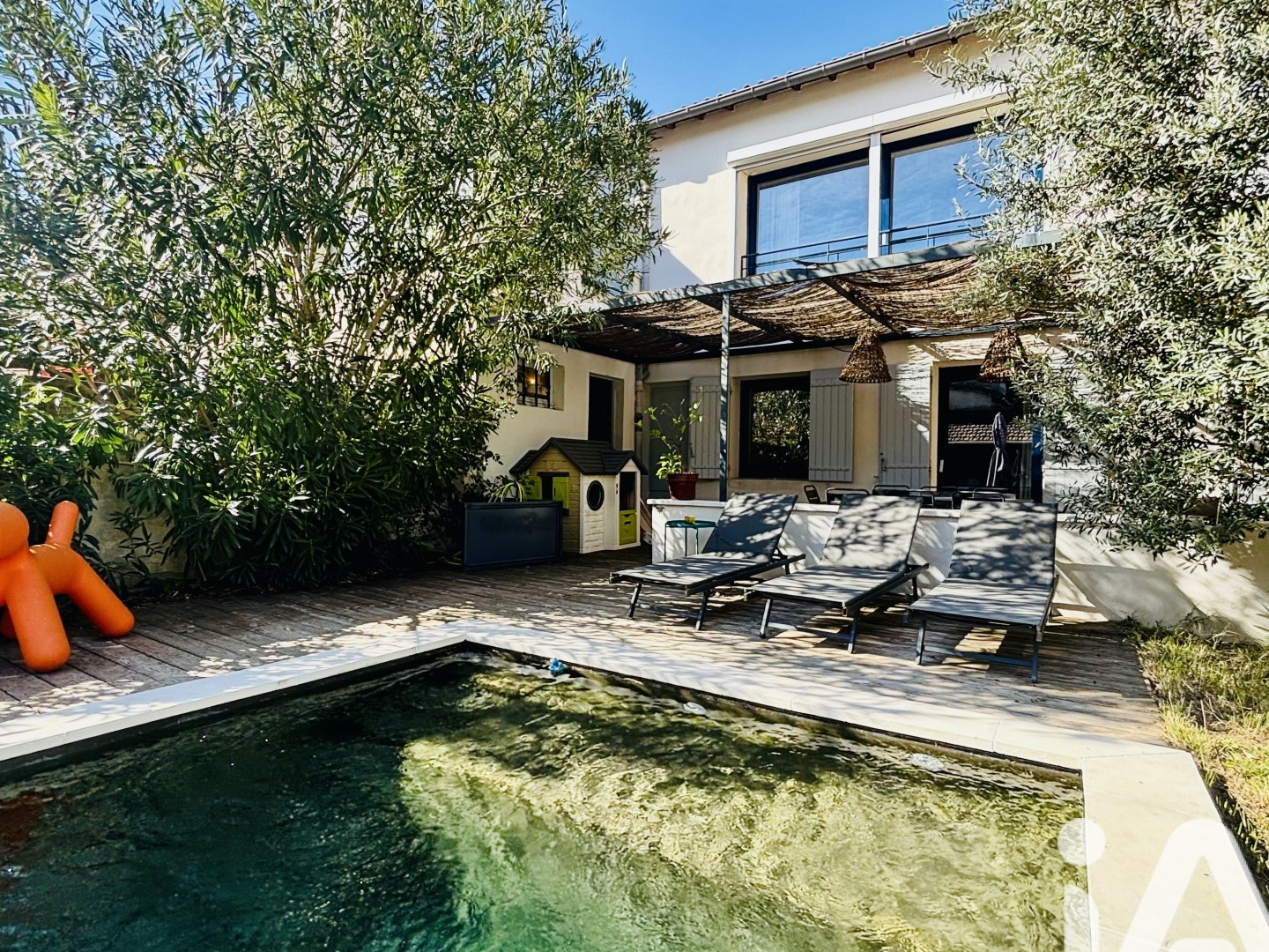 Maison à vendre - 5 pièces - 145m2 - Avignon (84000)