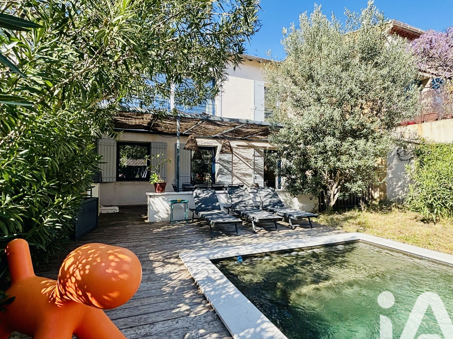 Maison à vendre - 5 pièces - 145m2 - Avignon (84000)