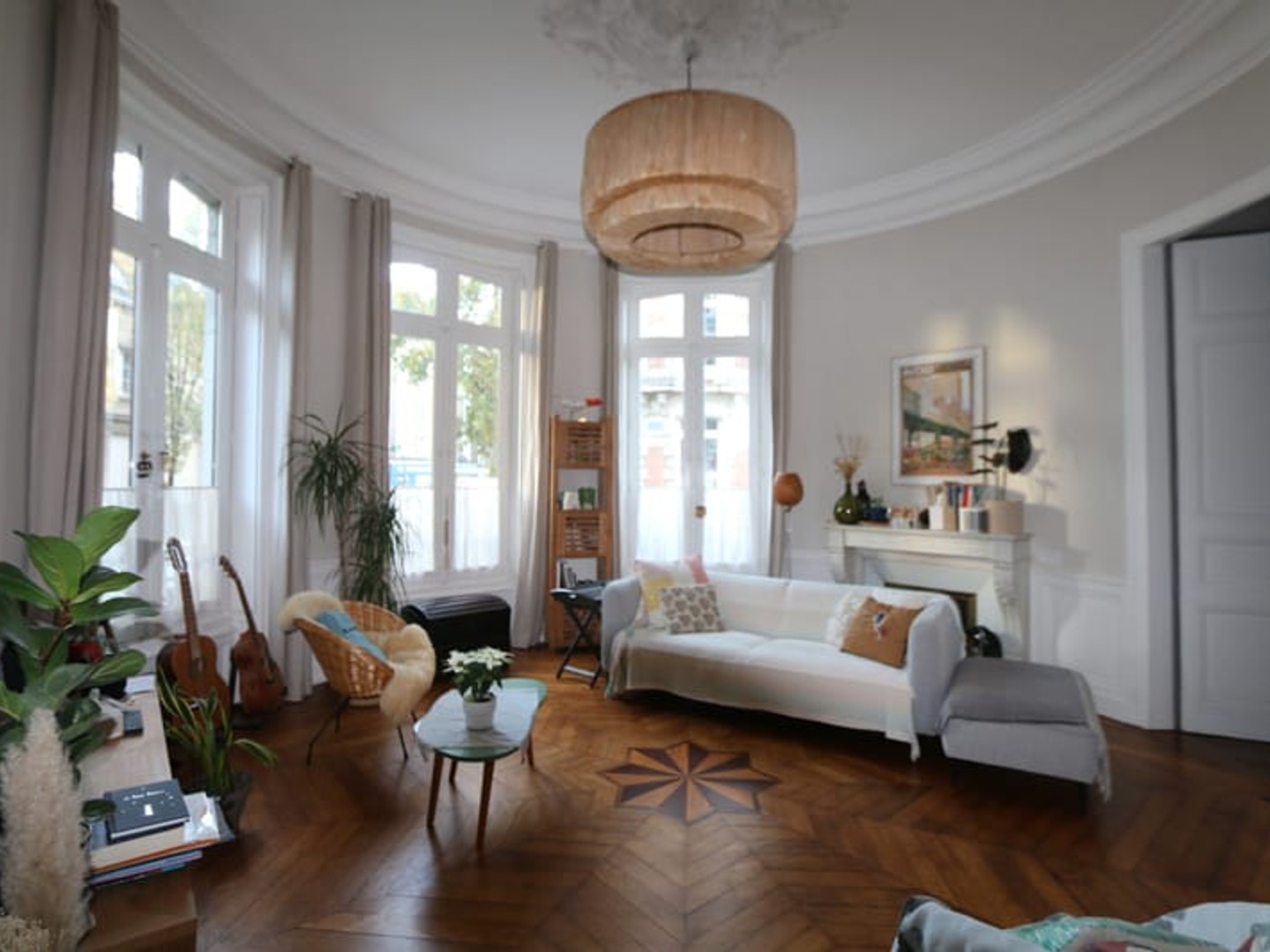Nantes À deux pas de l'Erdre, charme et élégance d'un appartement ancien rénové