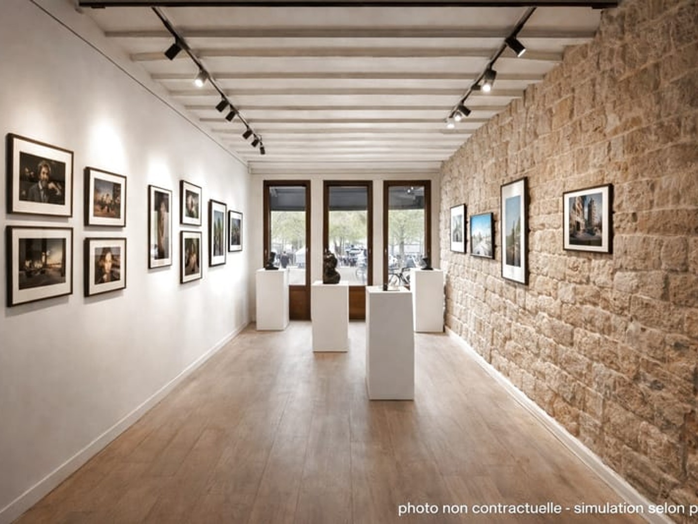 Locaux à vendre - 2 pièces - 83m2 - Paris 1e (75001)