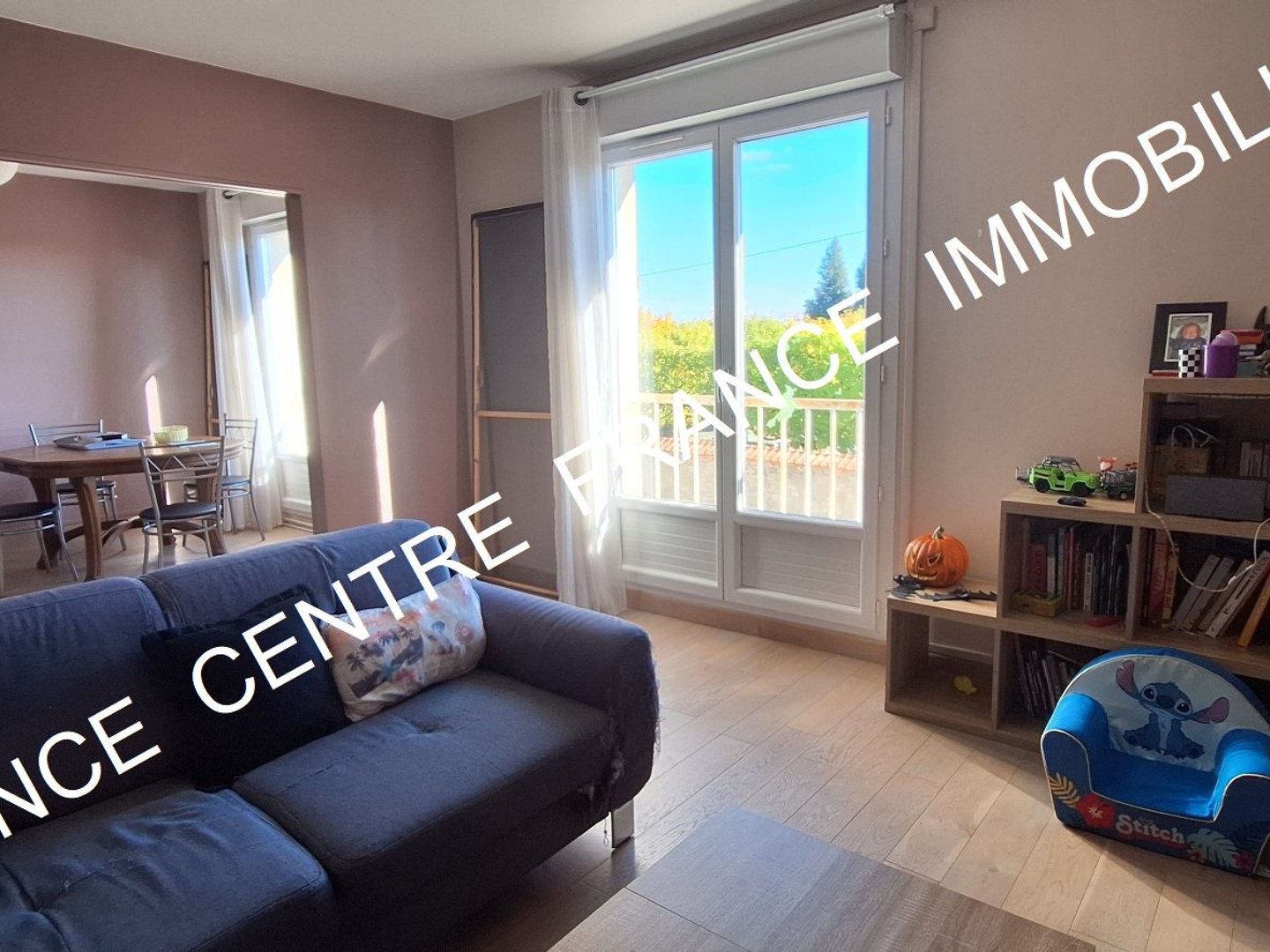 Appartement à vendre - 5 pièces - 147m2 - Bourges (18000)