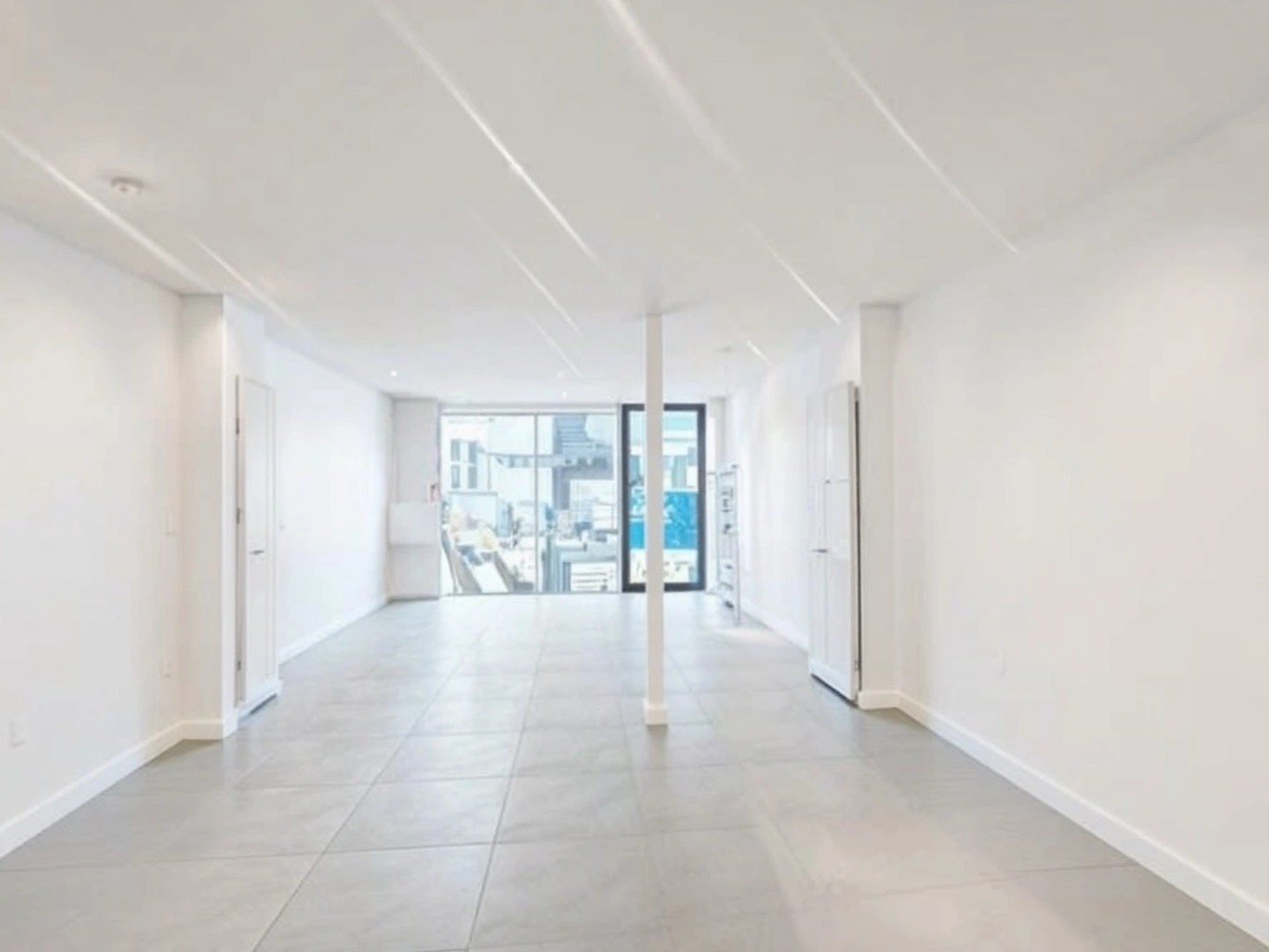 Locaux à vendre - 3 pièces - 62m2 - Paris 15e (75015)