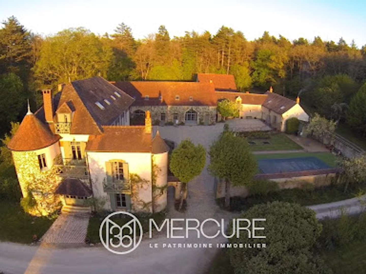 Propriété 20 pièces 860 m²