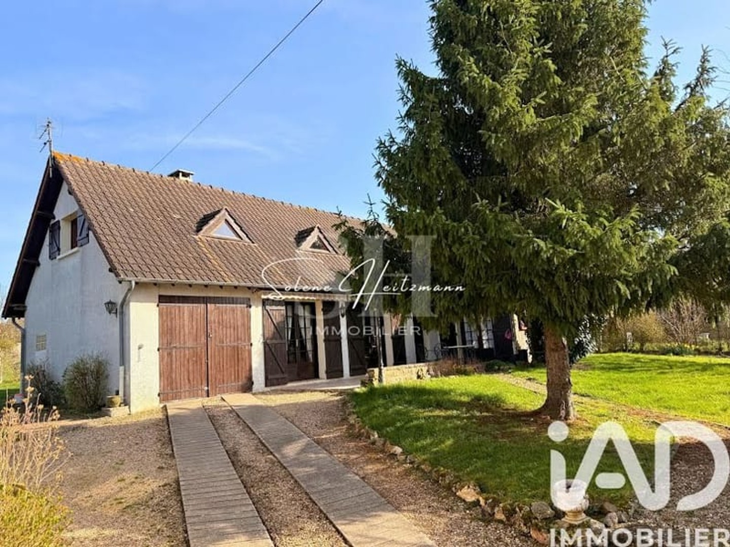 Maison à vendre - 5 pièces - 143m2 - Villeblevin (89340)