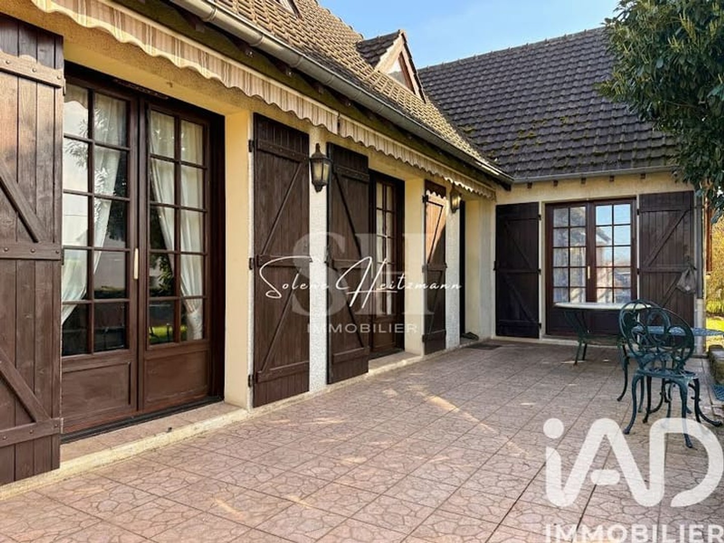 Maison à vendre - 5 pièces - 143m2 - Villeblevin (89340)