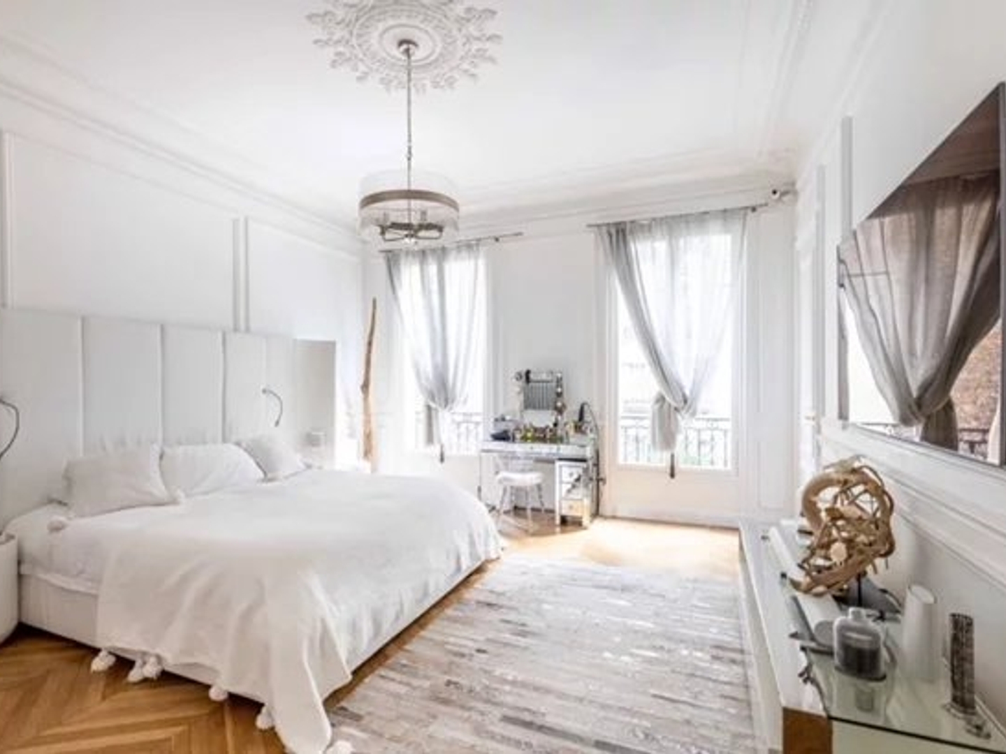 Appartement à vendre - 238m2 - Paris 16e (75016)