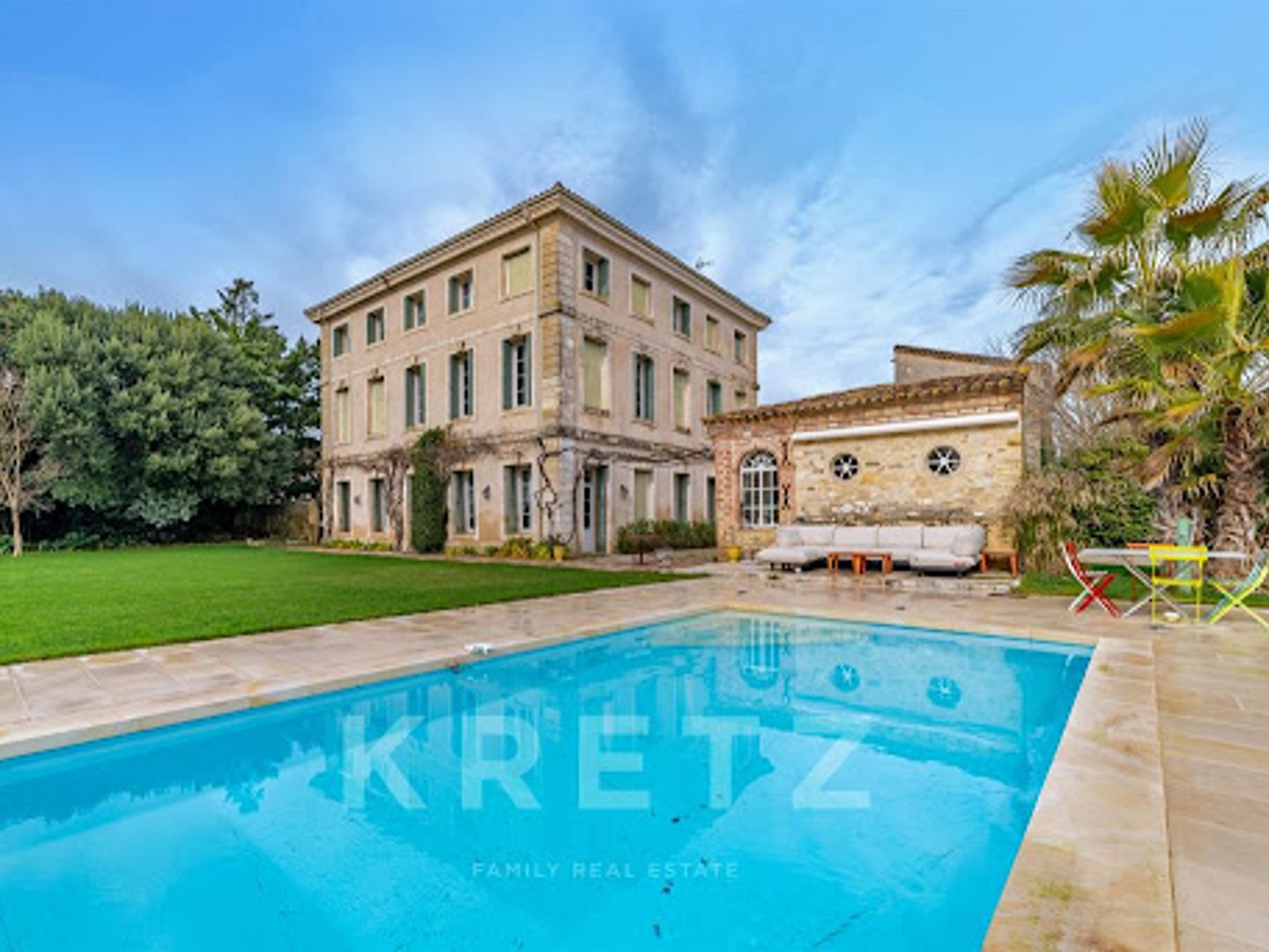 Maison à vendre - 17 pièces - 500m2 - Uzès (30700)