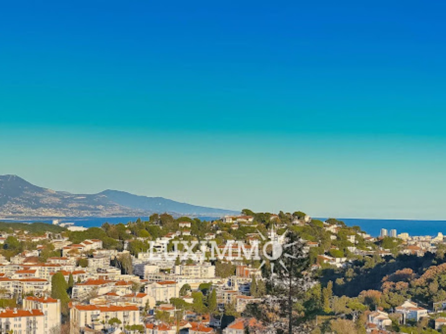 Villa 7 pièces 200 m²