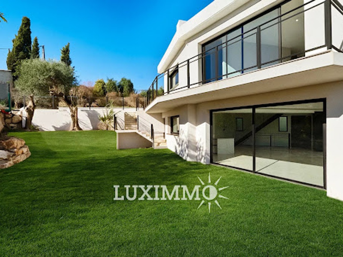 Maison à vendre - 7 pièces - 200m2 - Vallauris (06220)