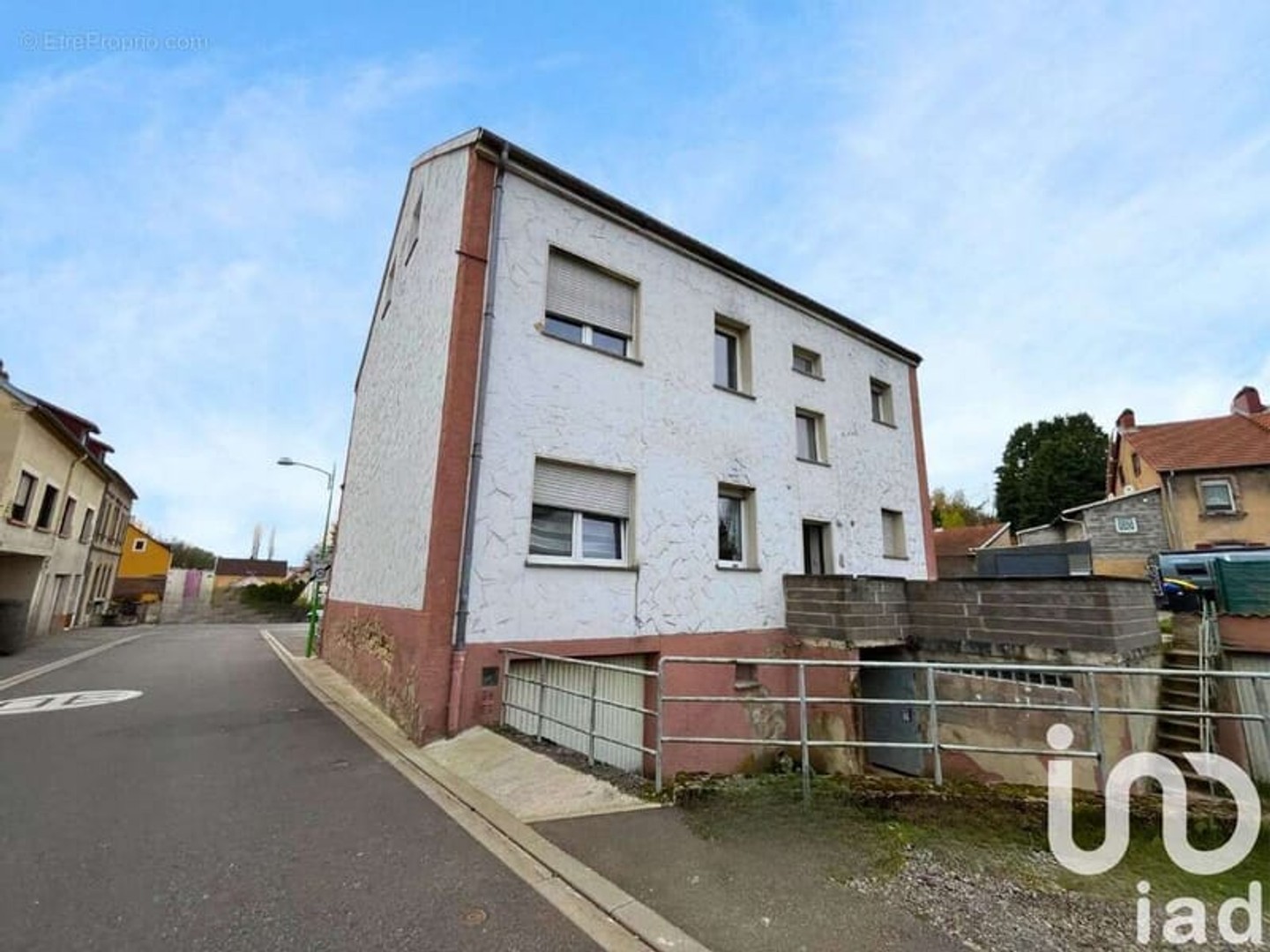 Appartement à vendre - 4 pièces - 300m2 - Petite-Rosselle (57540)
