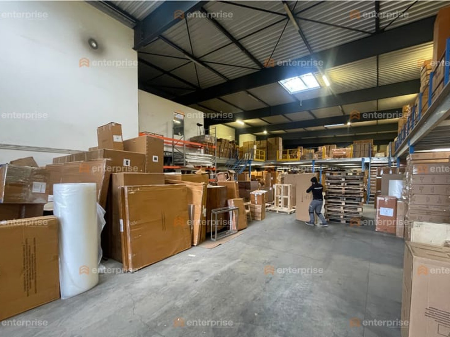 Immeuble à vendre - 1080m2 - Pont-À-Marcq (59710)