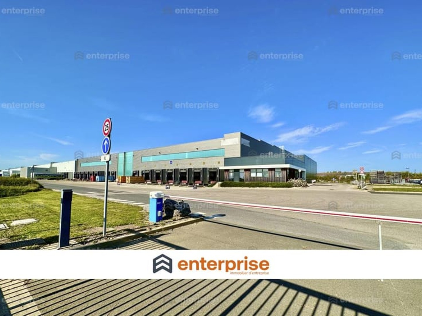Bureaux 43000 m²