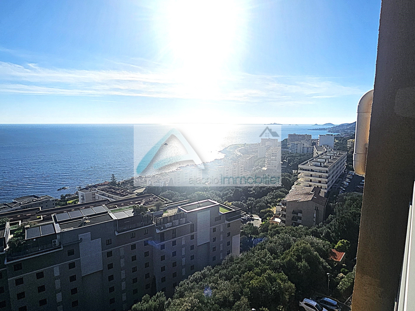 Appartement à vendre - 4 pièces - 126m2 - Ajaccio (20000)