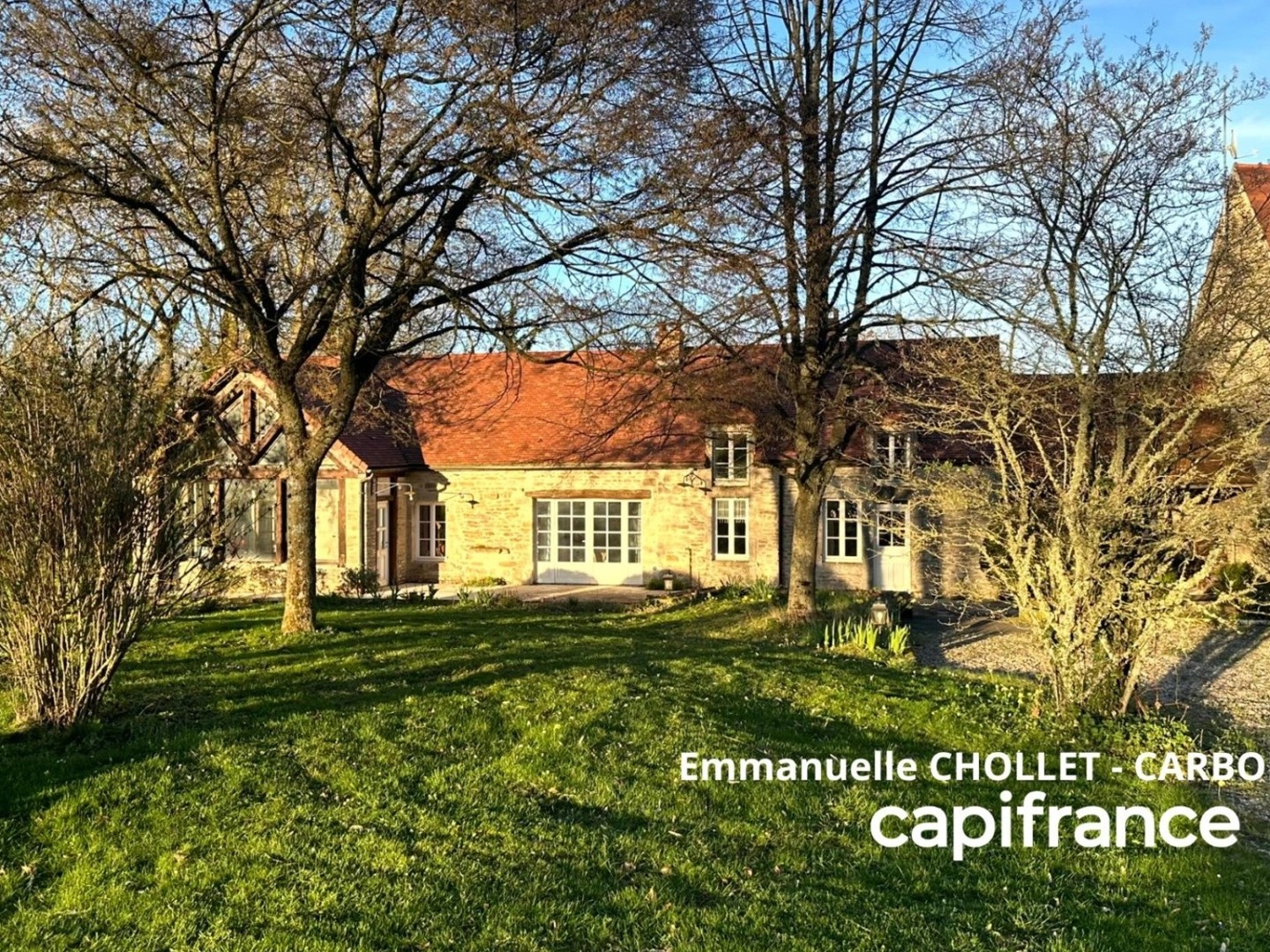 Maison à vendre - 8 pièces - 210m2 - Pouilly-En-Auxois (21320)