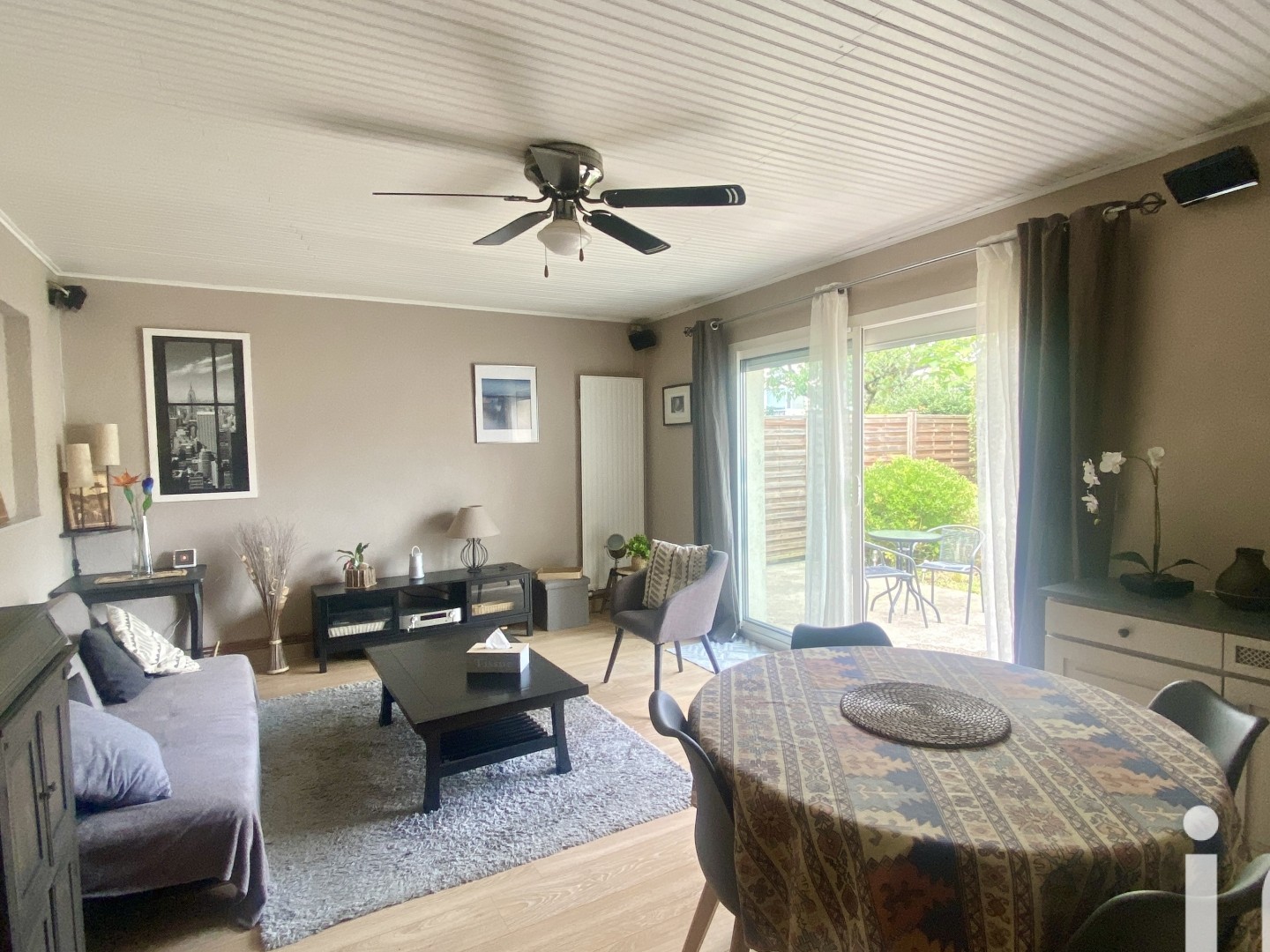 Maison à vendre - 6 pièces - 122m2 - Sainte-Geneviève-... (91700)