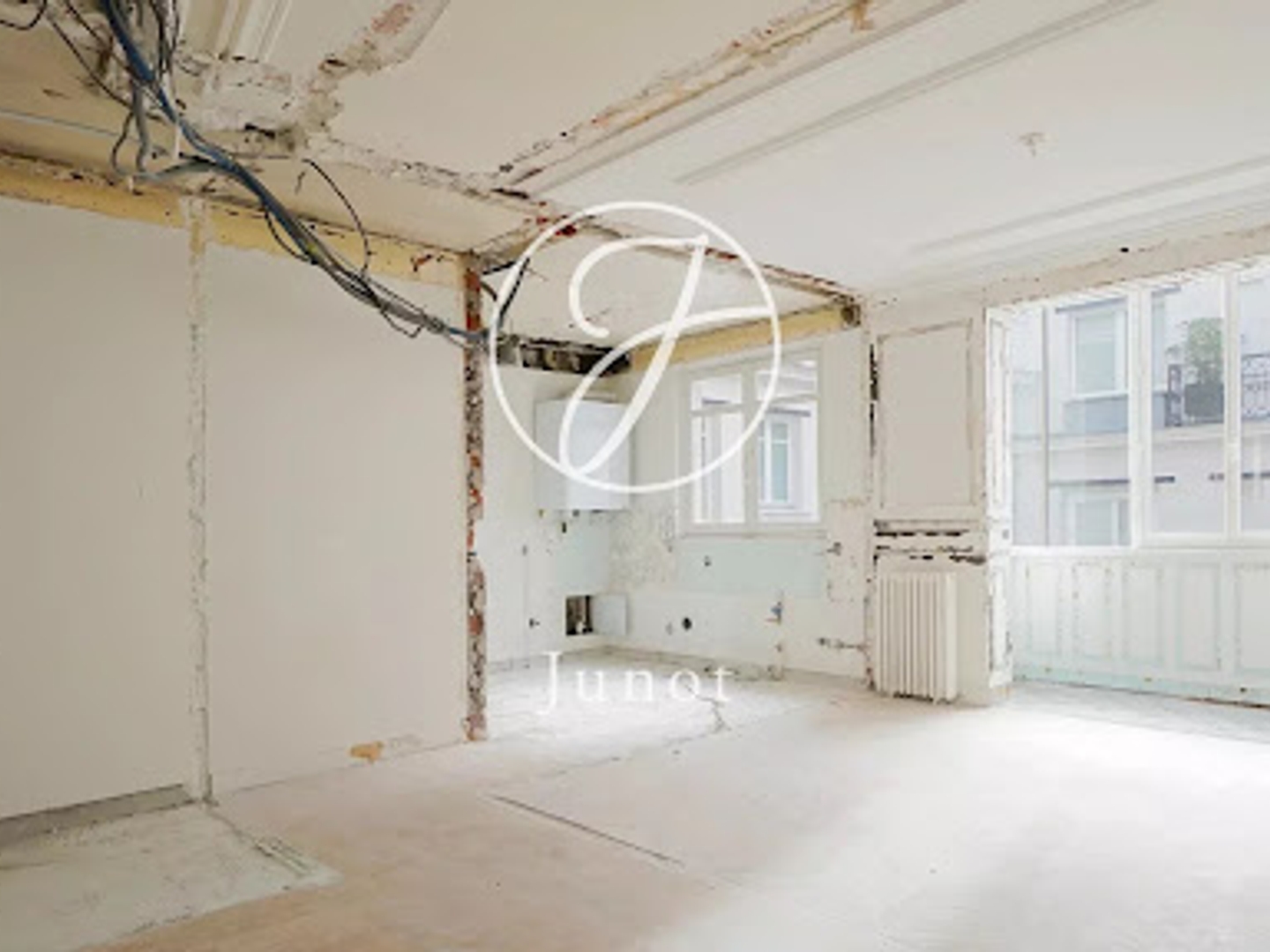 Appartement à vendre - 4 pièces - 125m2 - Paris 8e (75008)