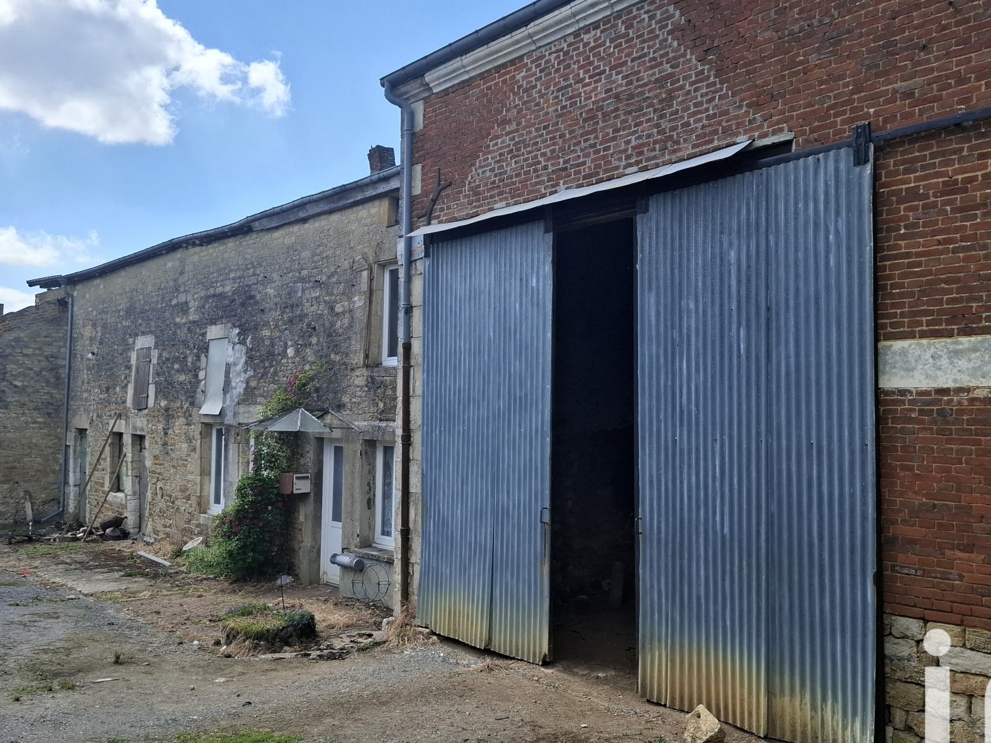 Maison à vendre - 5 pièces - 111m2 - Flaignes-Havys (08260)