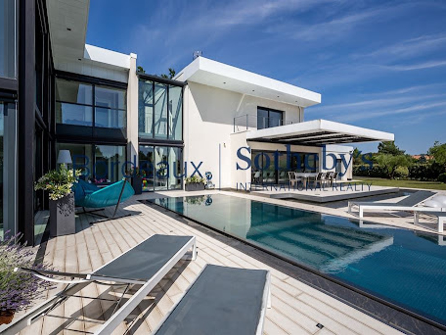 Maison à vendre - 10 pièces - 390m2 - Bordeaux (33000)