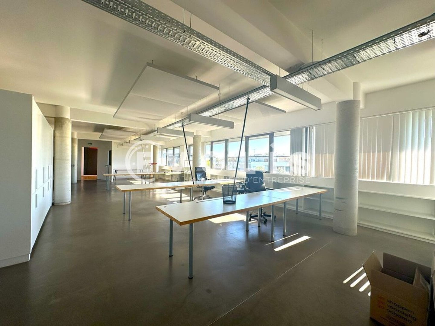 Bureaux - A VENDRE - 373 m² non divisibles