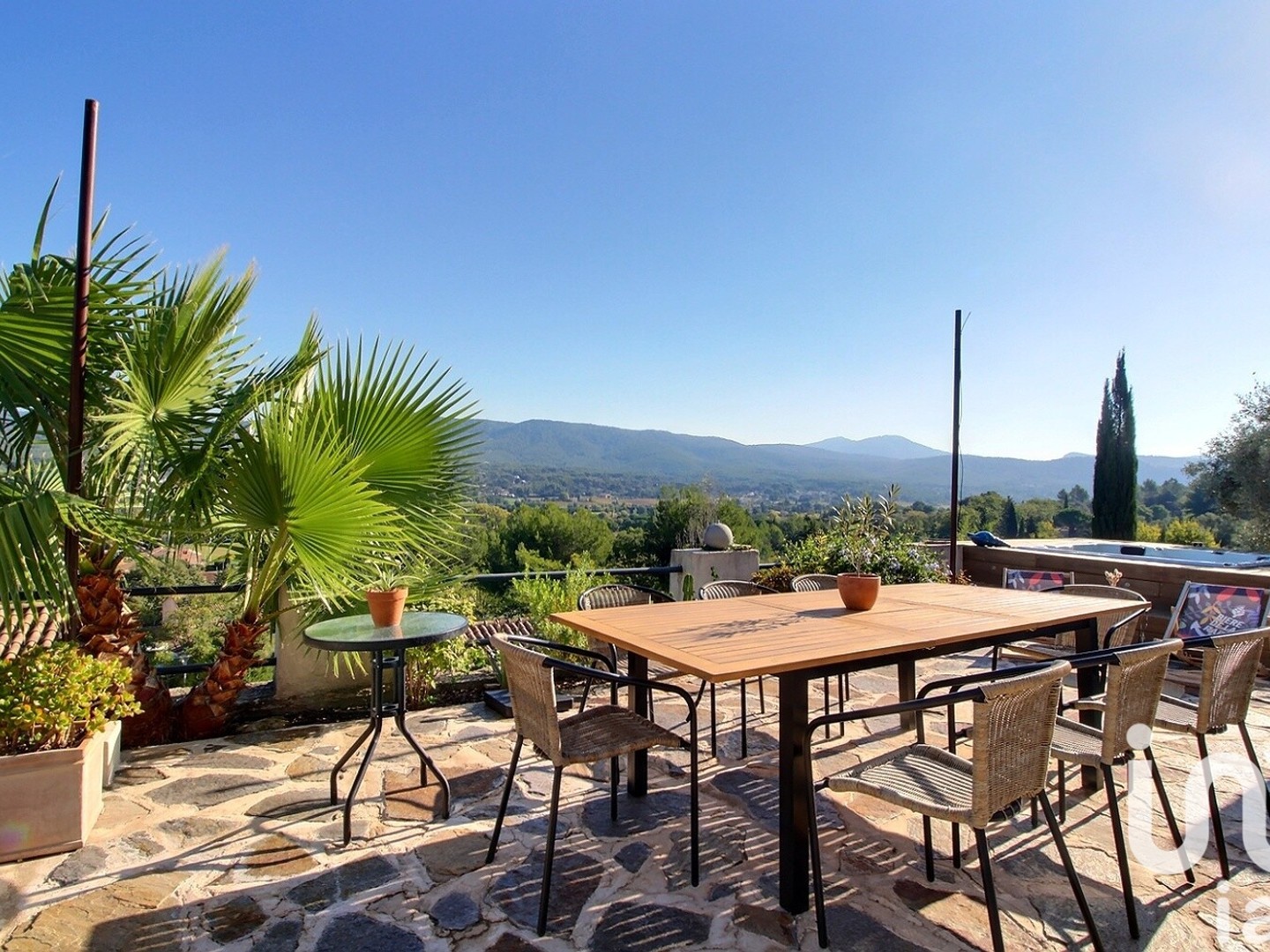 Maison à vendre - 5 pièces - 103m2 - Le Beausset (83330)