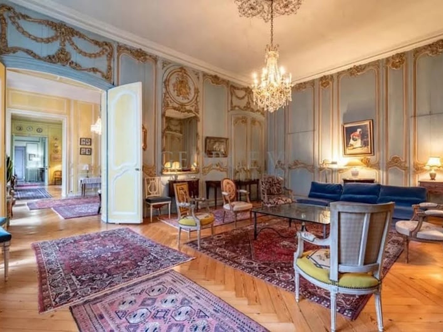 Duplex 9 pièces 305 m²