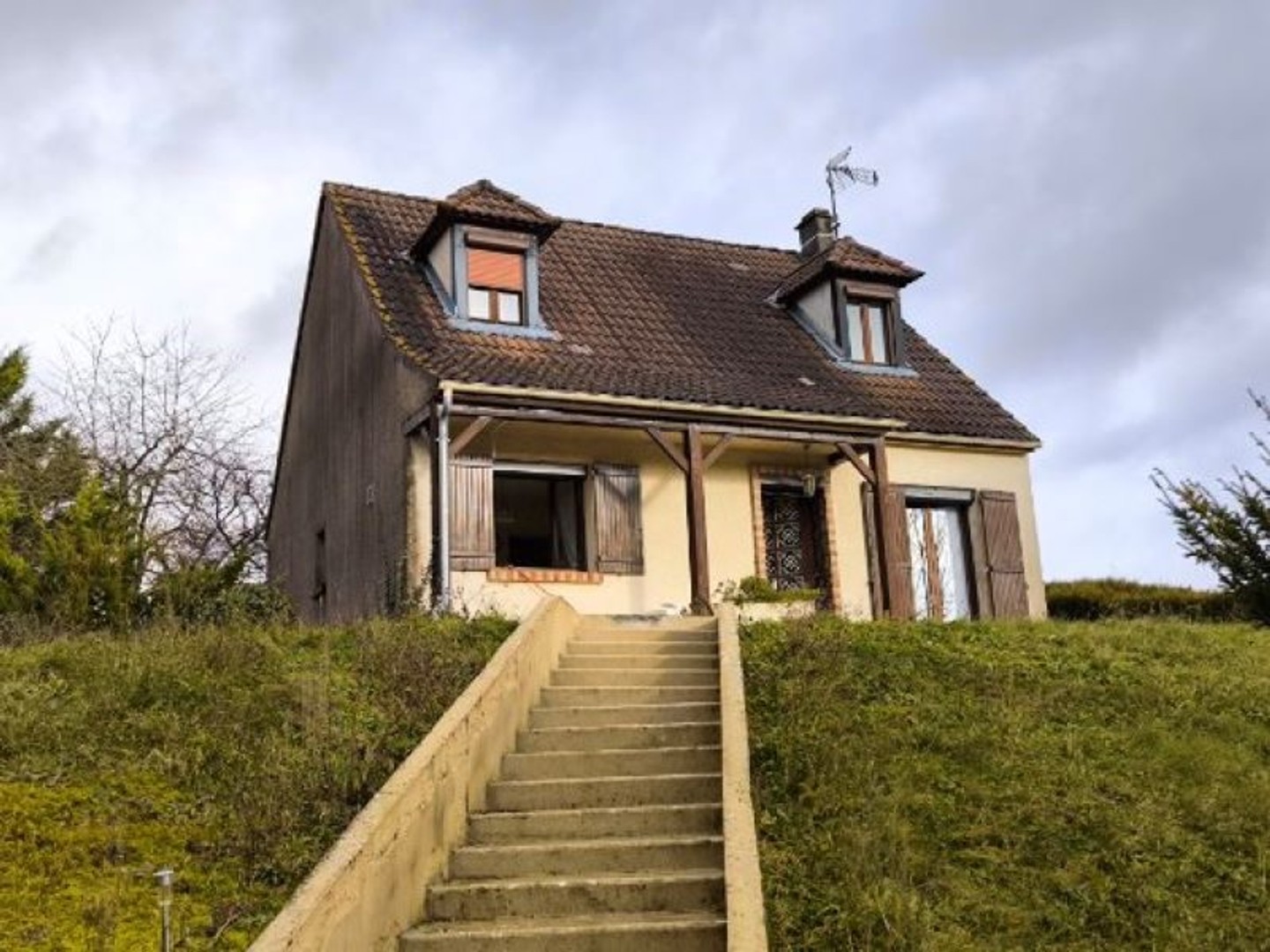 Maison à vendre - 3 pièces - 120m2 - Essômes-Sur-Marne (02400)