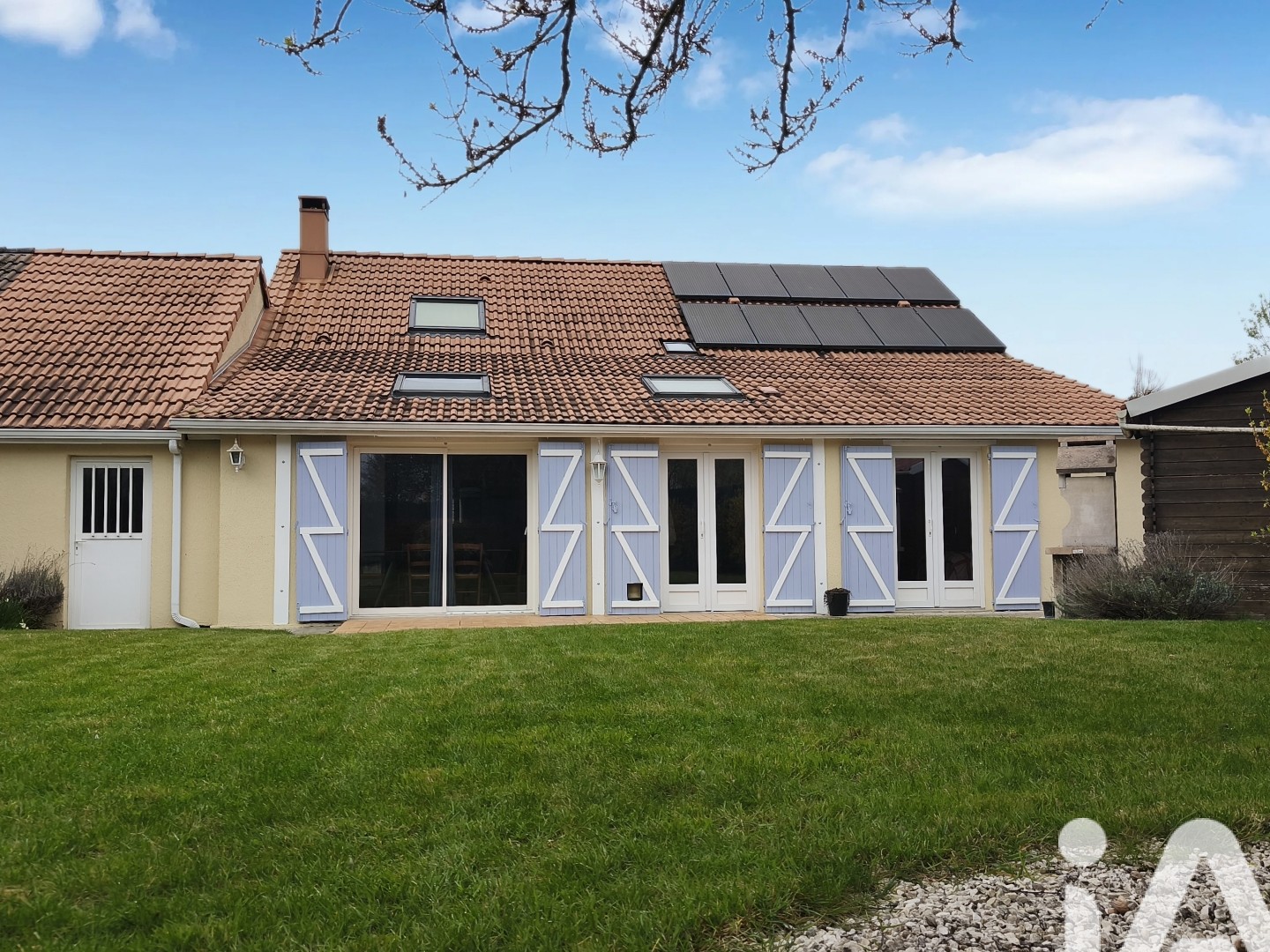 Maison à vendre - 5 pièces - 117m2 - Châtenay-Sur-Seine (77126)