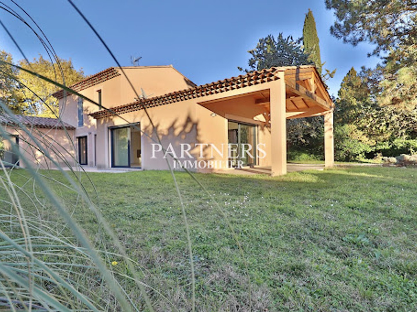 Maison 5 pièces 182 m²