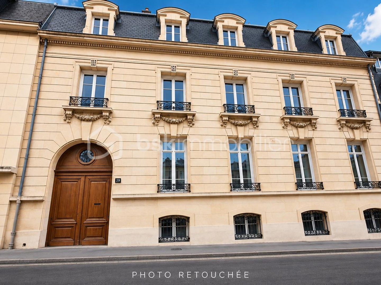 Maison 20 pièces 700 m²