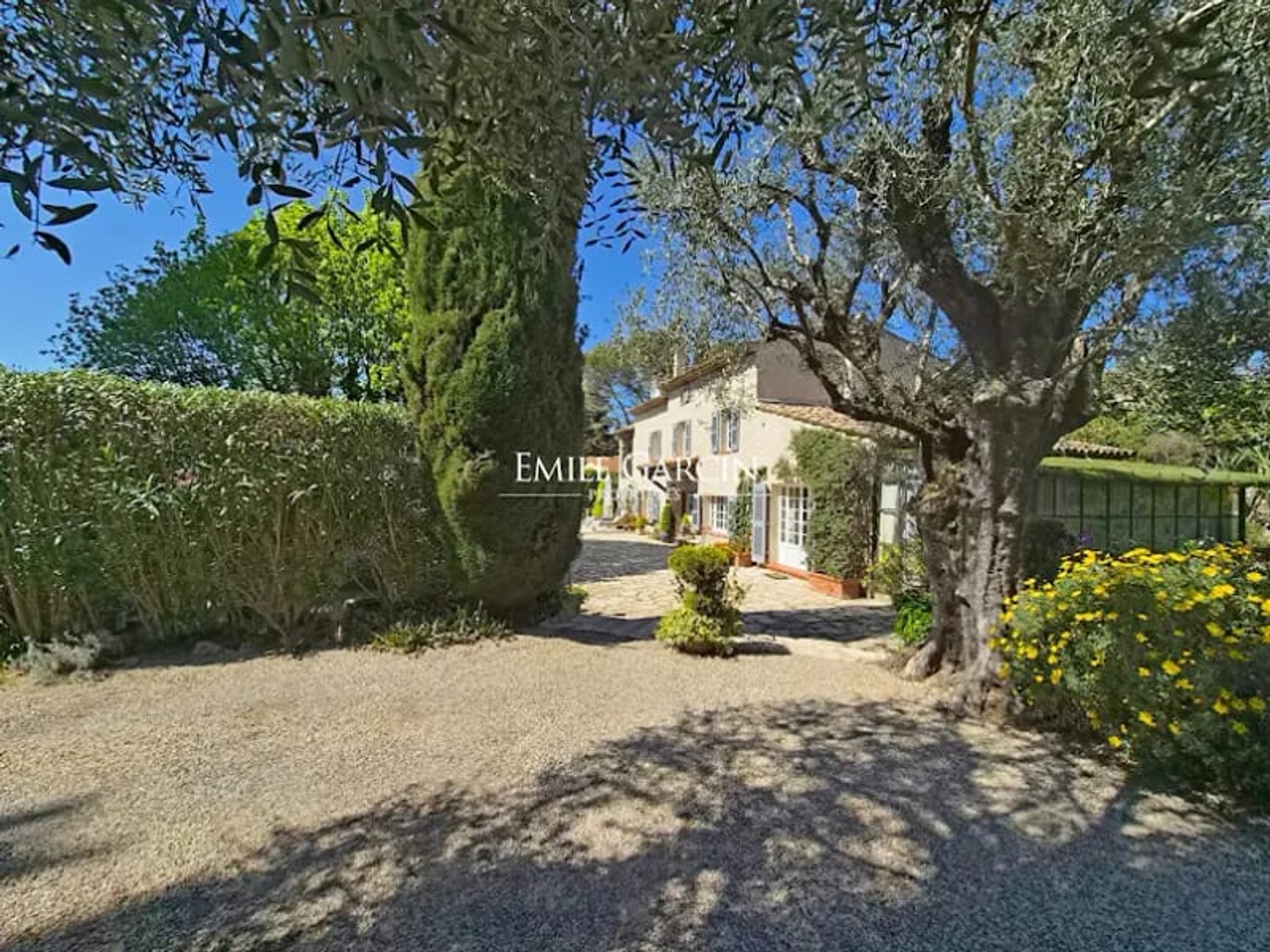 Maison 6 pièces 200 m²