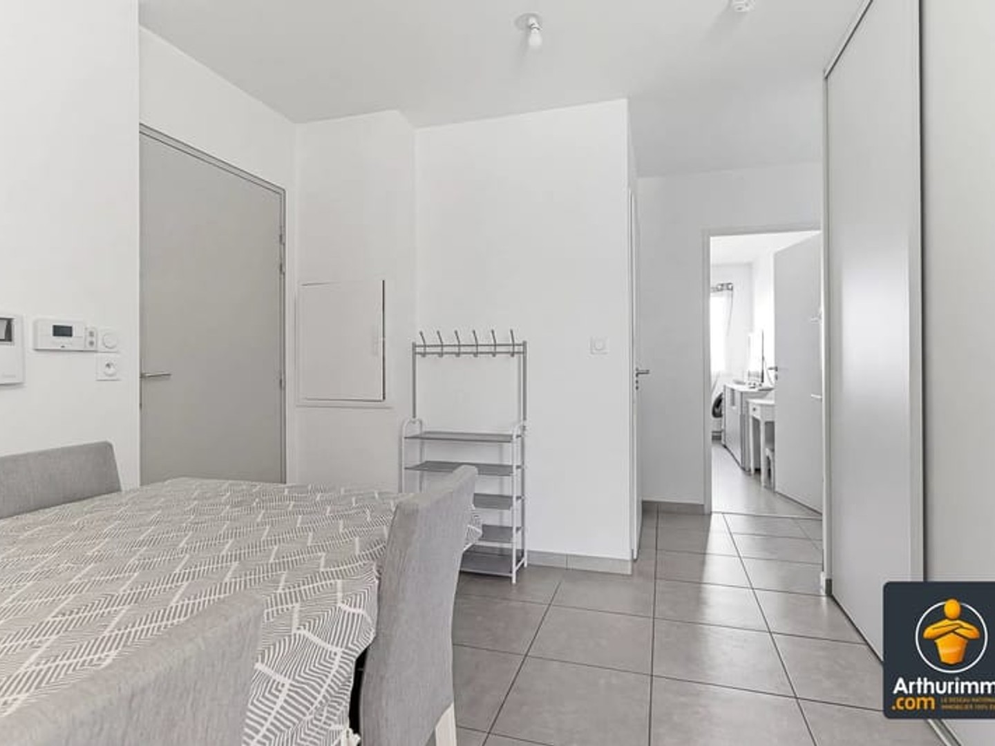 Appartement à vendre - 3 pièces - 66m2 - Soucieu-En-Jarrest (69510)