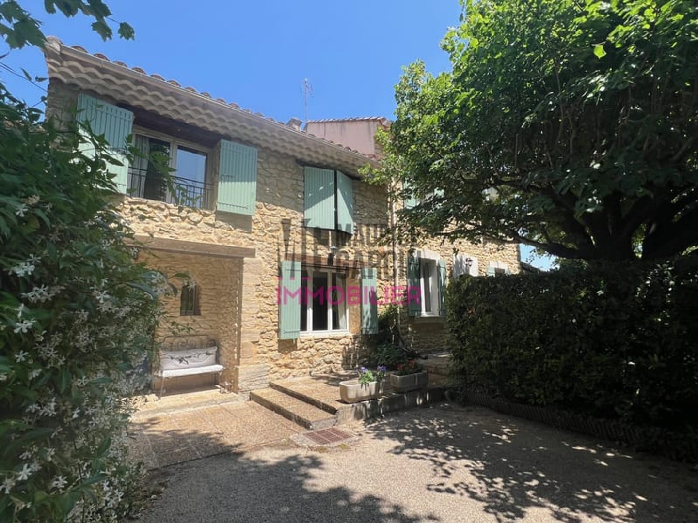 Maison à vendre - 8 pièces - 223m2 - Carpentras (84200)