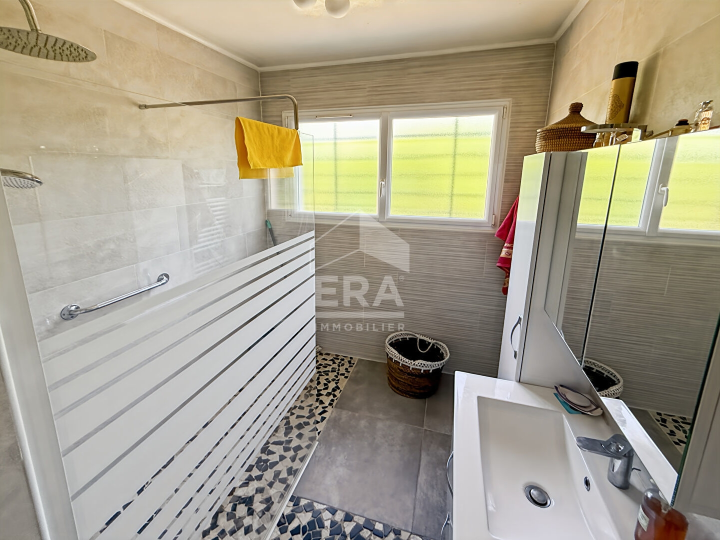 Maison à vendre - 3 pièces - 84m2 - Les Pennes-Mirabeau (13170)
