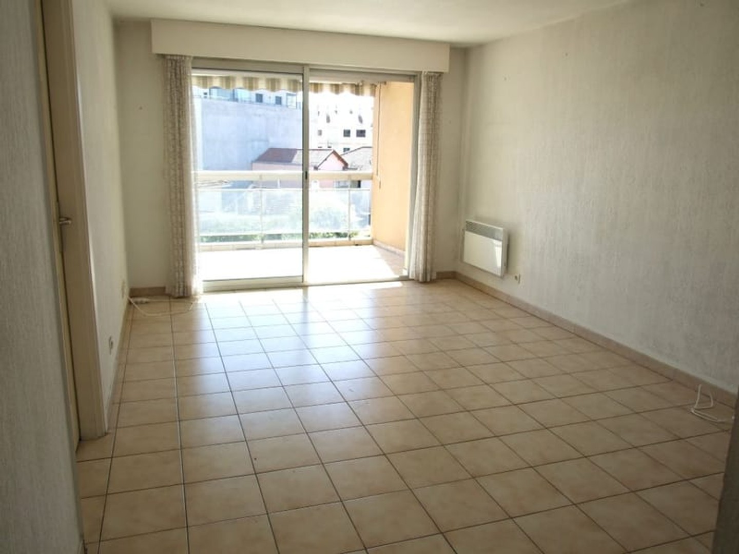 Appartement à vendre - 2 pièces - 42m2 - Fréjus (83600)