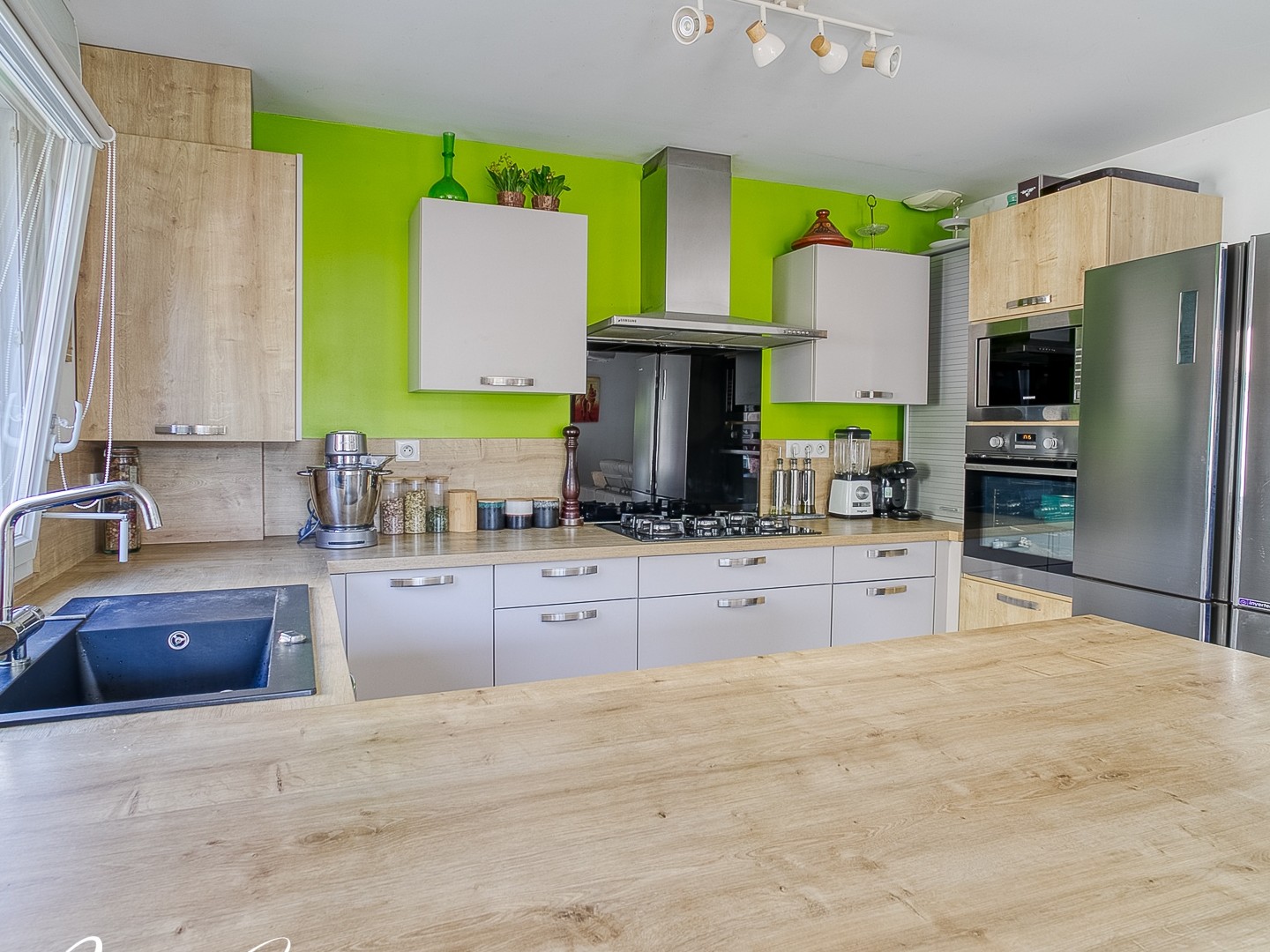 Appartement à vendre - 4 pièces - 91m2 - Chasse-Sur-Rhône (38670)