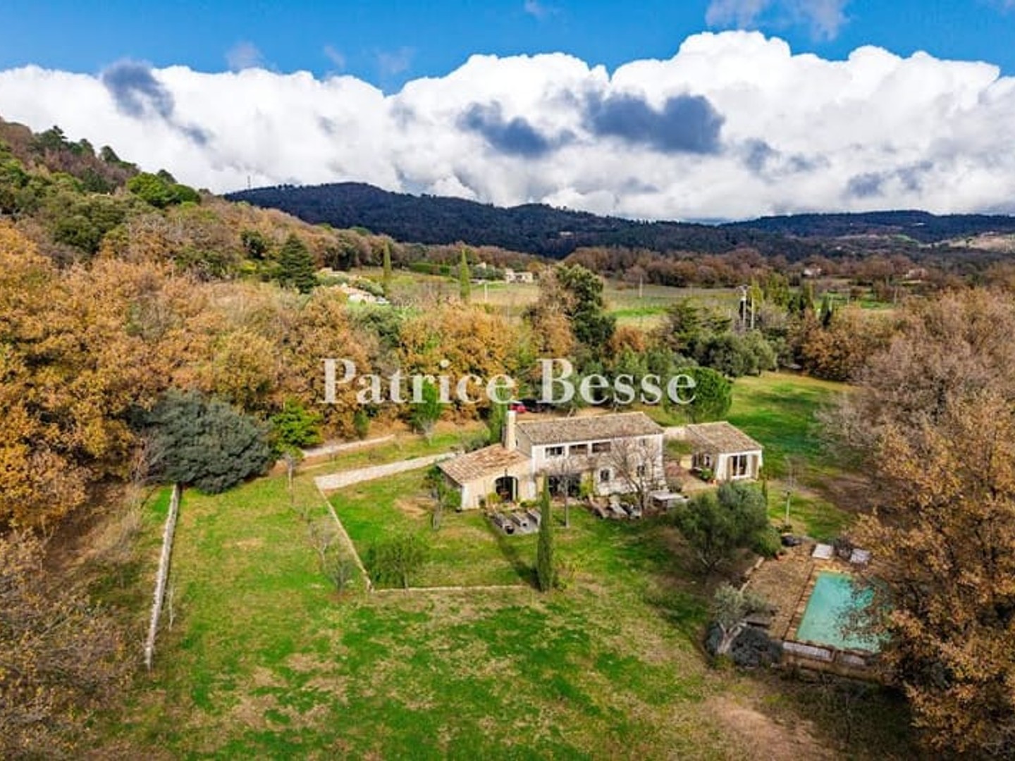 Maison 5 pièces 140 m²