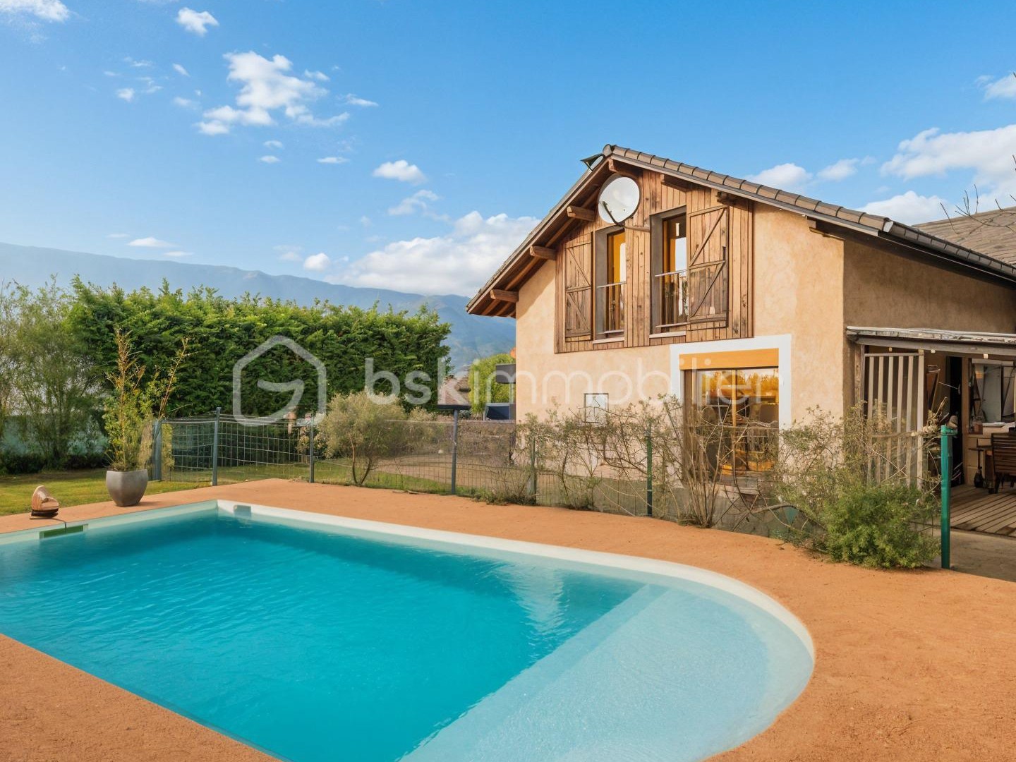 Maison à vendre - 5 pièces - 114m2 - Voglans (73420)