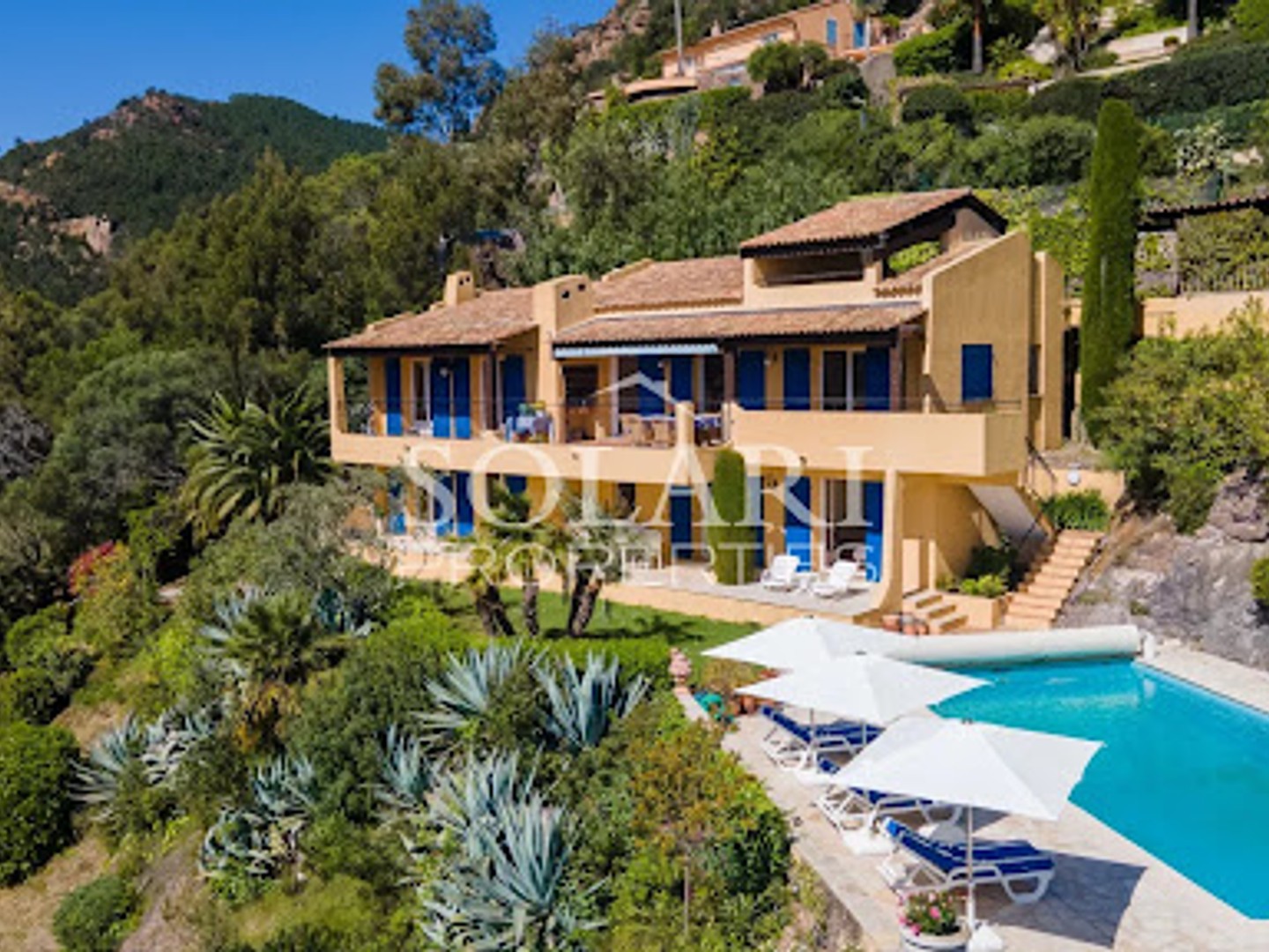 Villa 7 pièces 157 m²