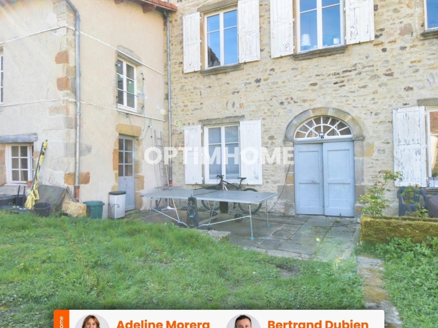 Maison à vendre - 10 pièces - 314m2 - Billom (63160)