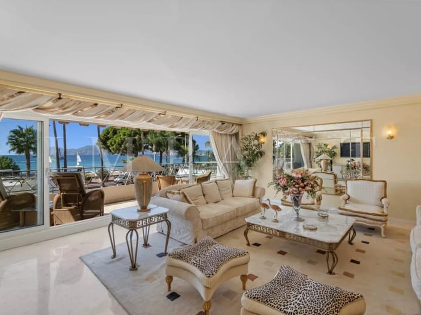 Appartement à vendre - 5 pièces - 277m2 - Cannes (06400)