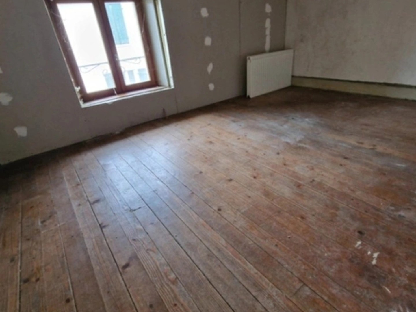 Maison à vendre - 5 pièces - 100m2 - Vittel (88800)