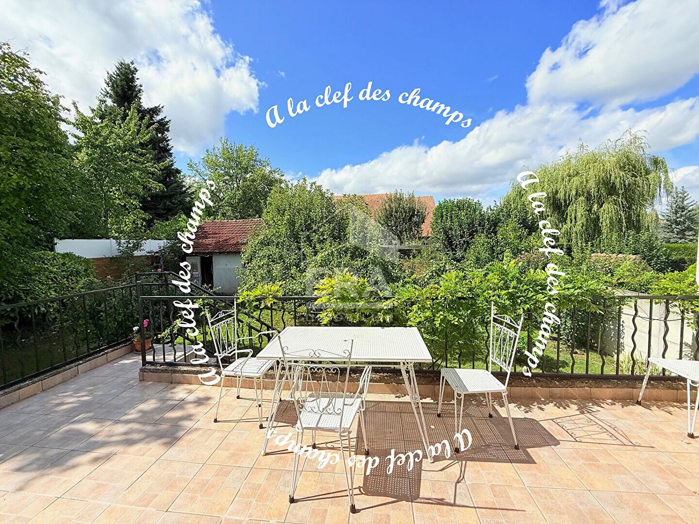 Maison à vendre - 6 pièces - 176m2 - Saint-Rémy-Lès-Ch... (78470)