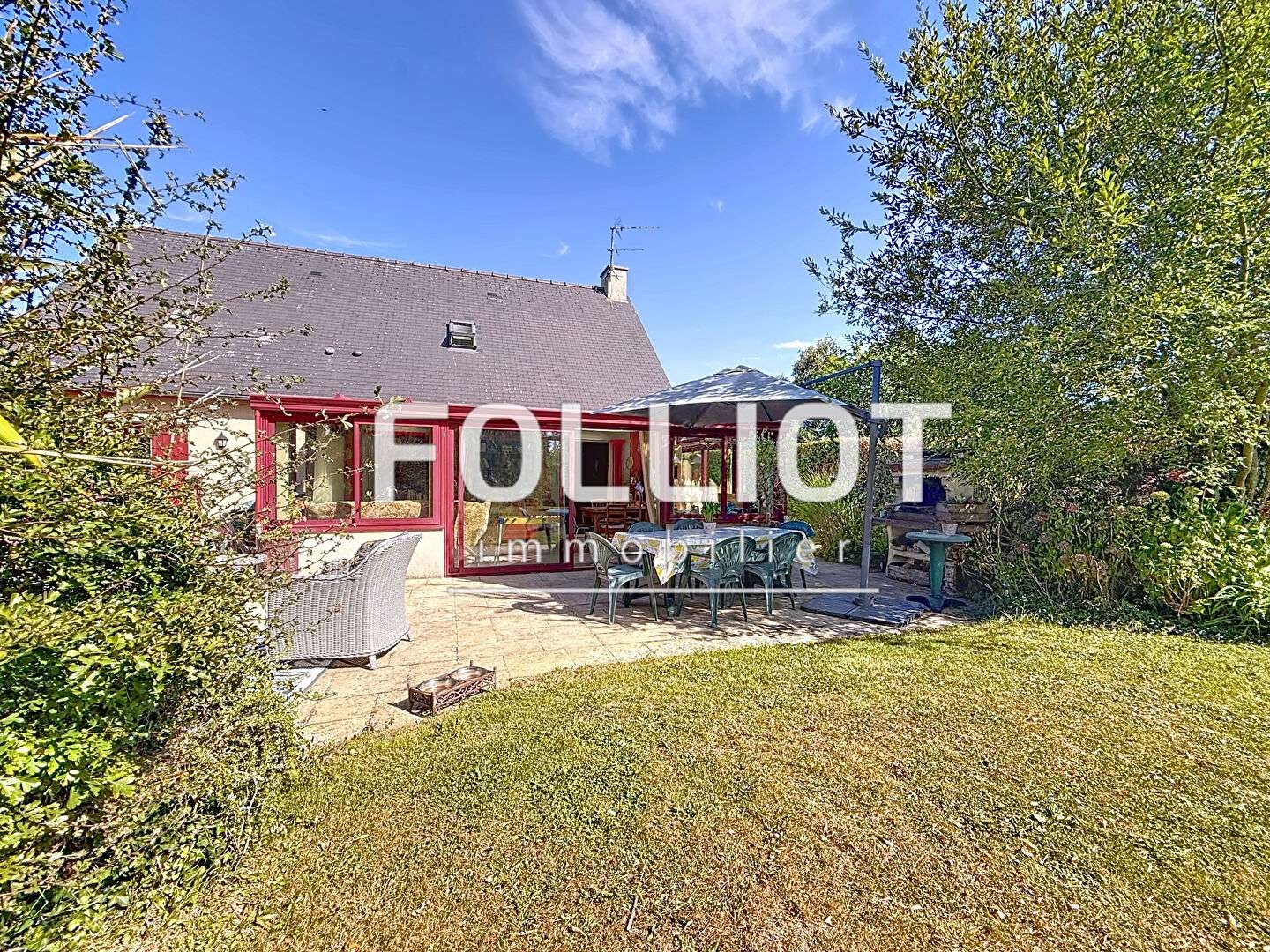 Maison à vendre - 6 pièces - 140m2 - Saint-Aubin-Des-P... (50380)