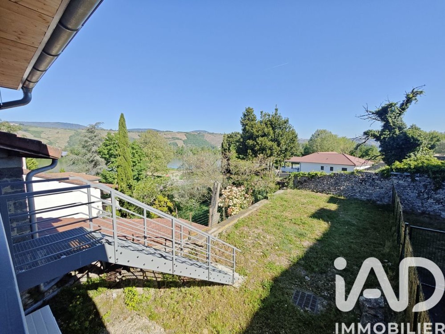 Maison à vendre - 4 pièces - 90m2 - Saint-Alban-Du-Rhône (38370)