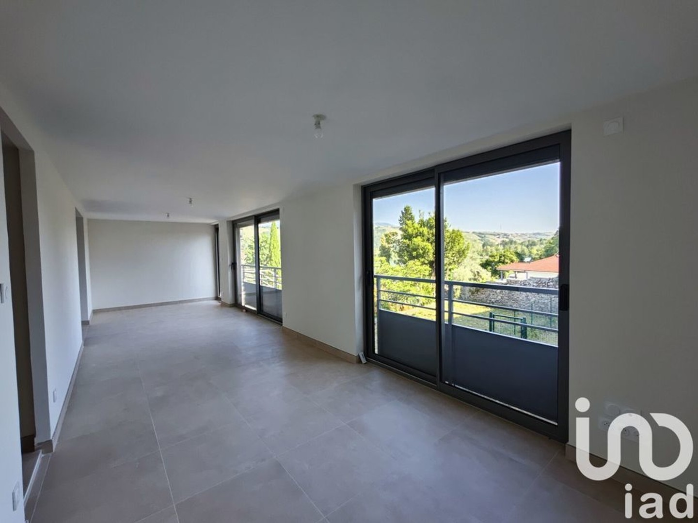 Maison à vendre - 4 pièces - 90m2 - Saint-Alban-Du-Rhône (38370)