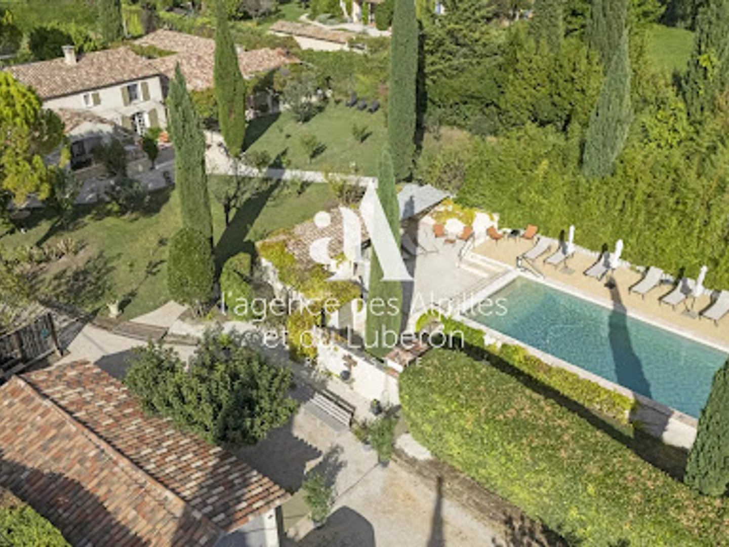 Propriété 207 m²