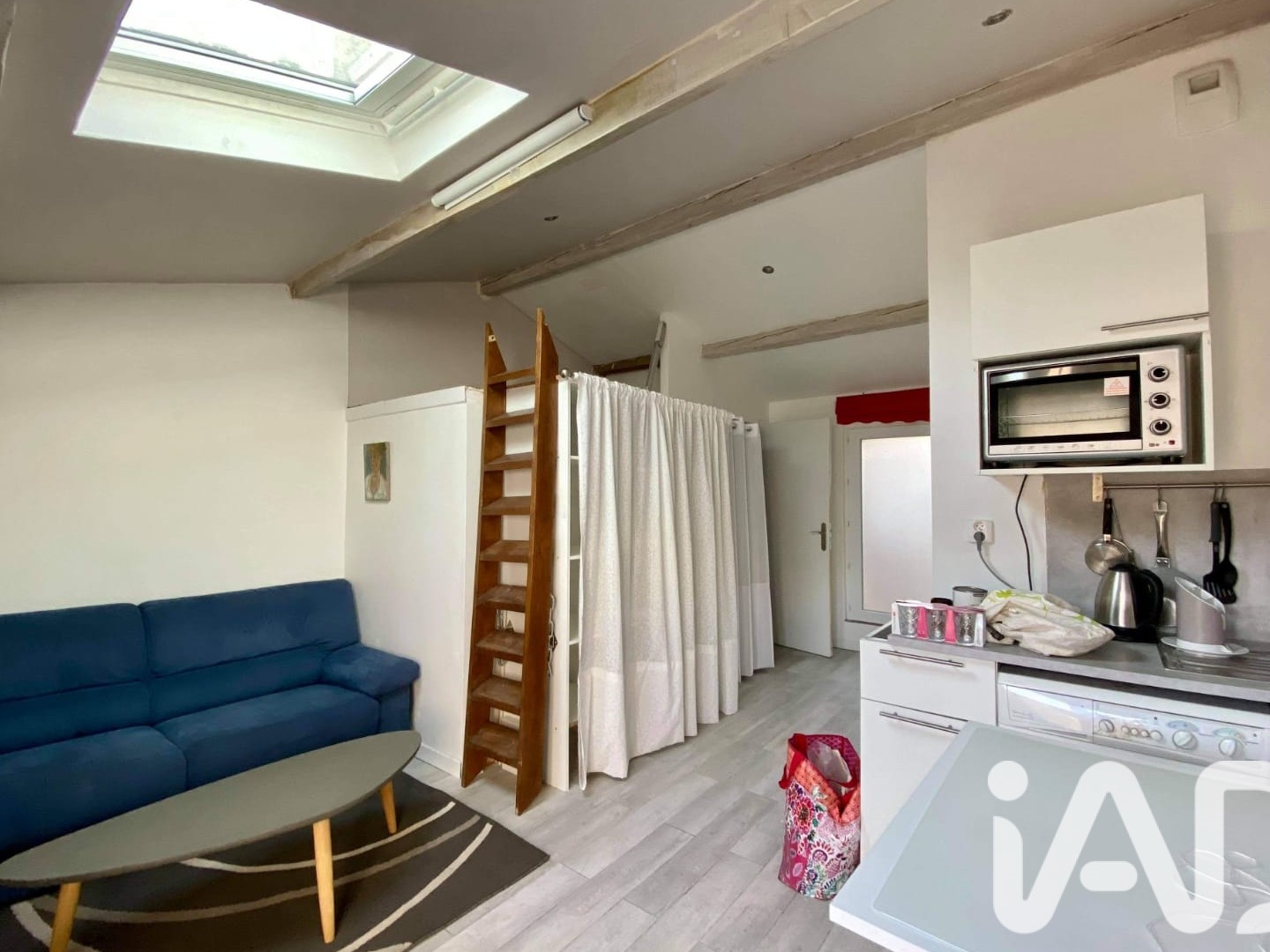 Immeuble à vendre - 7 pièces - 178m2 - Vallauris (06220)